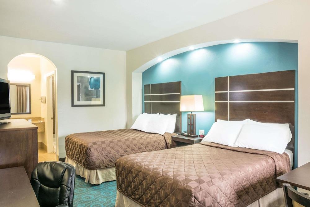 Days Inn By Wyndham Humble/Houston Intercontinental Airport Exterior foto