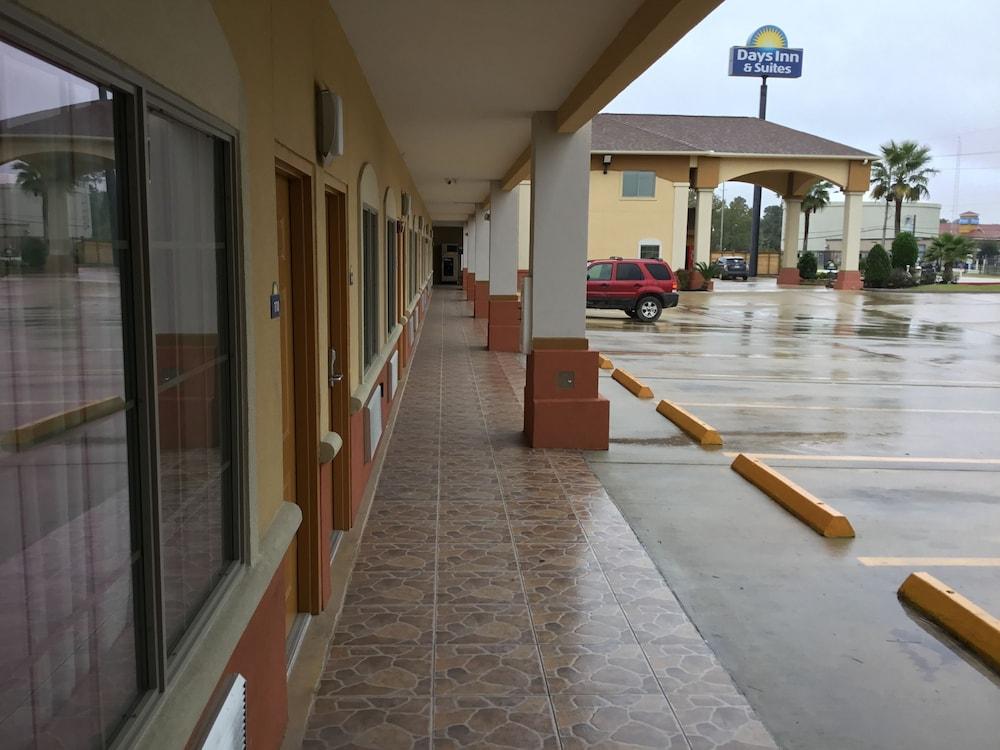 Days Inn By Wyndham Humble/Houston Intercontinental Airport Exterior foto